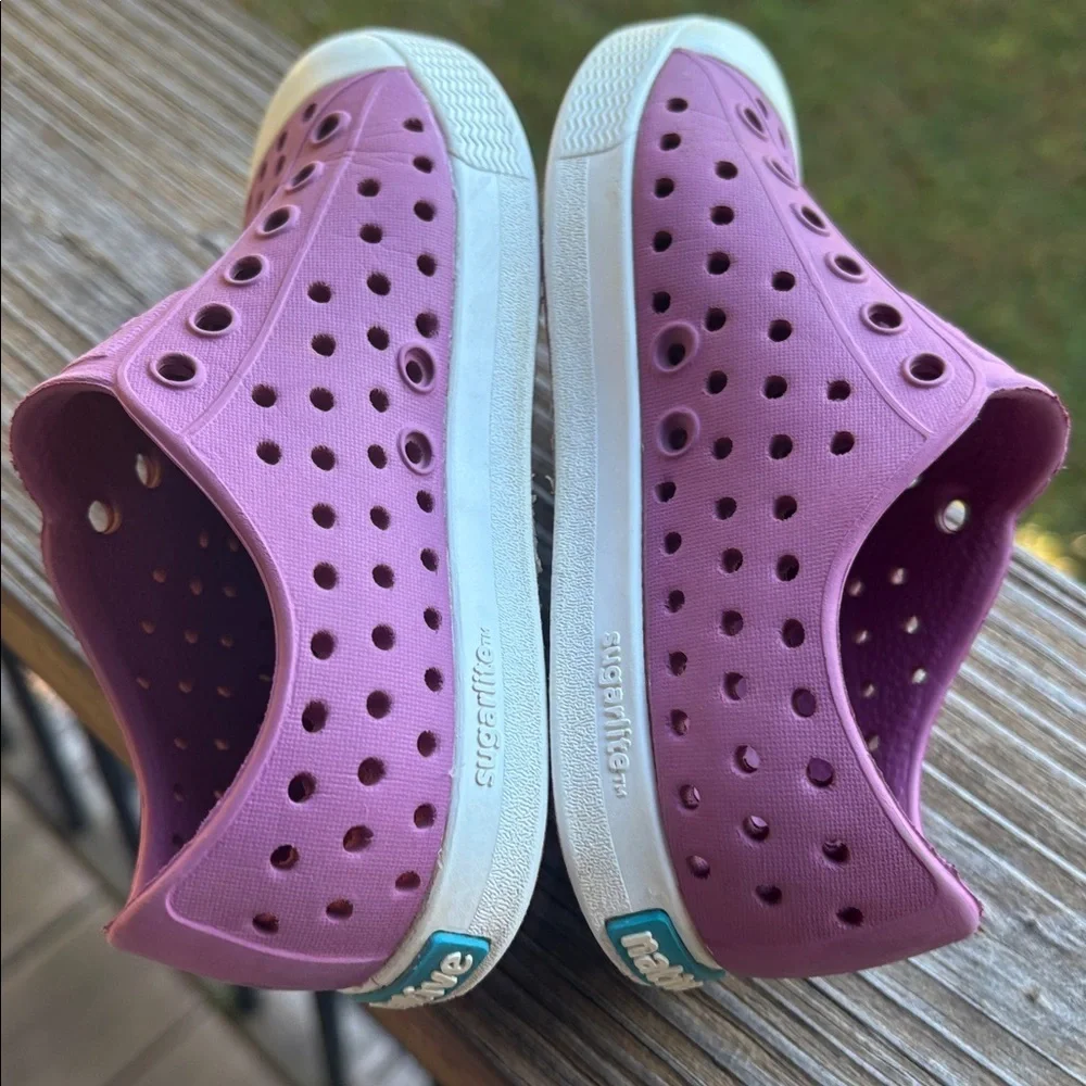 Native Jefferson Water Water Shoes Girl Size 7